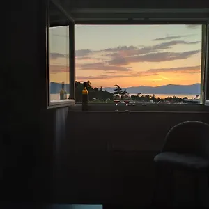 https://sunset-city.splithotels.org